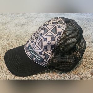 Ascend mesh hat